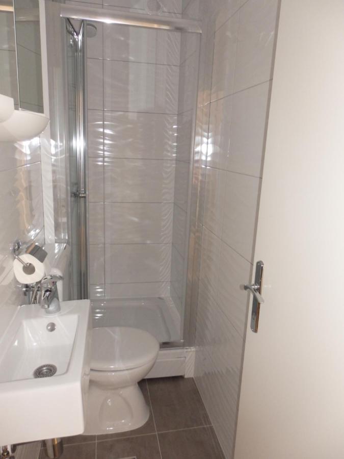 Apartmani Stipan Brela Eksteriør bilde